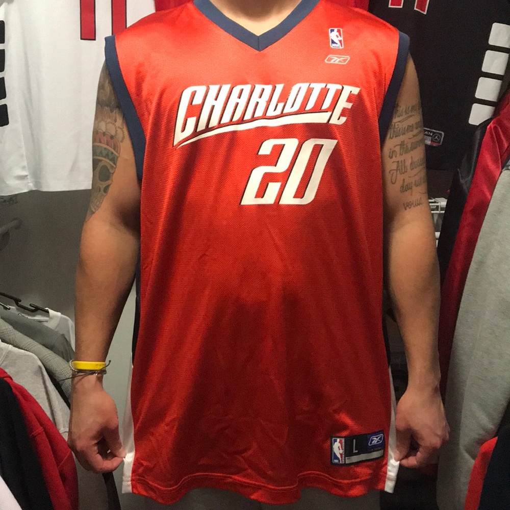 Vintage NBA Charlotte Bobcats jersey